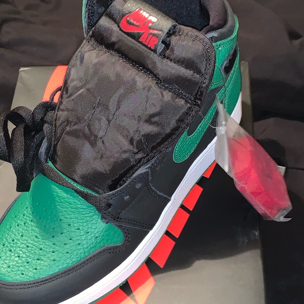 Retro Jordan Pine Green 2.0.
